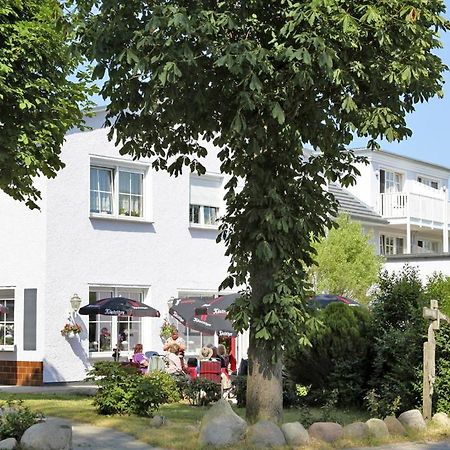 Aparthotel Saatmann Garni Аренсхоп Екстериор снимка