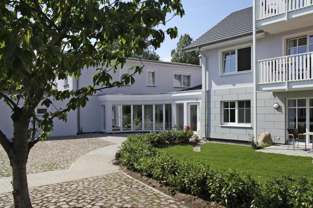Aparthotel Saatmann Garni Аренсхоп Екстериор снимка