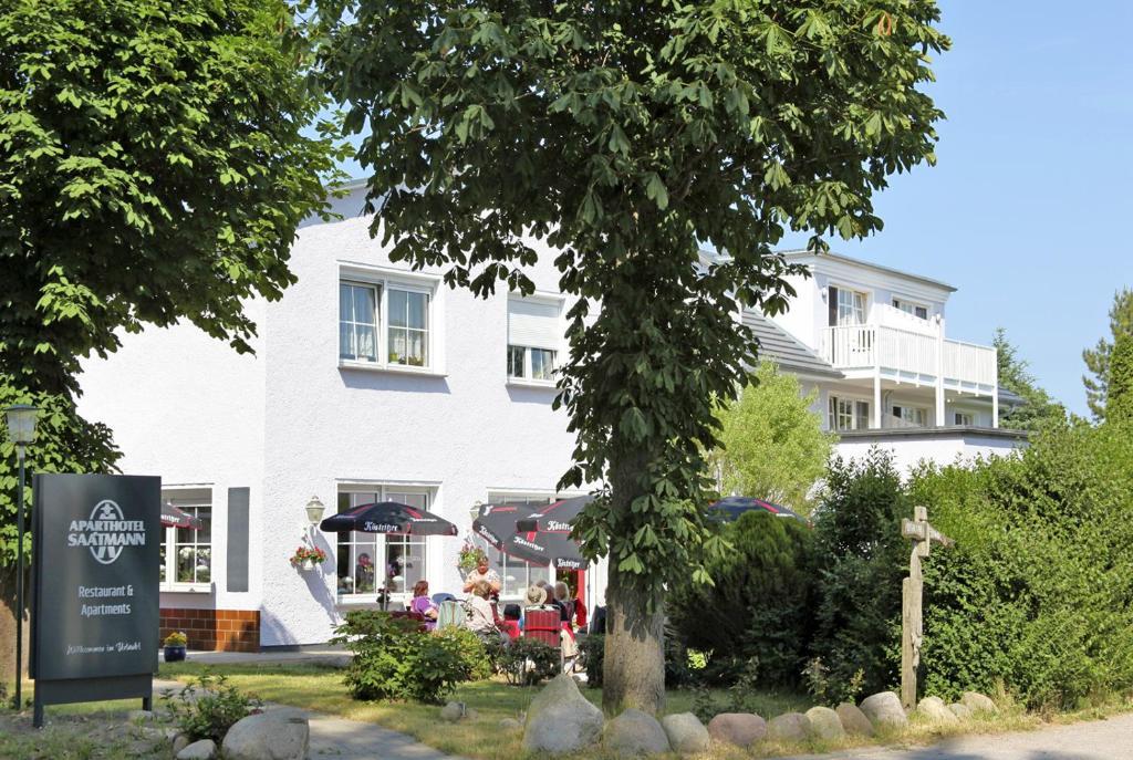 Aparthotel Saatmann Garni Аренсхоп Екстериор снимка