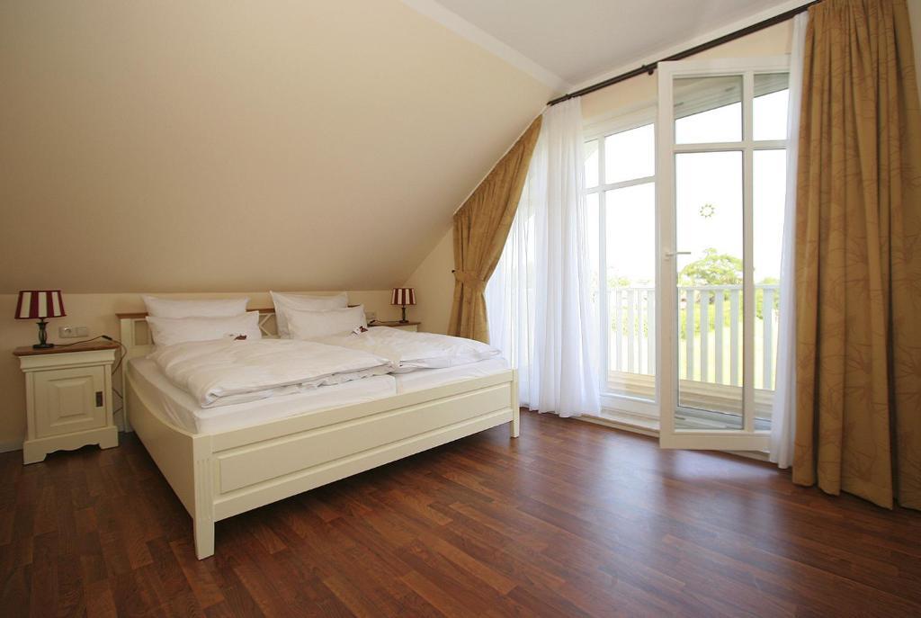 Aparthotel Saatmann Garni Аренсхоп Стая снимка