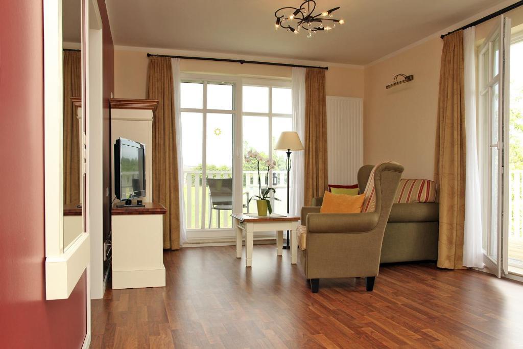 Aparthotel Saatmann Garni Аренсхоп Екстериор снимка
